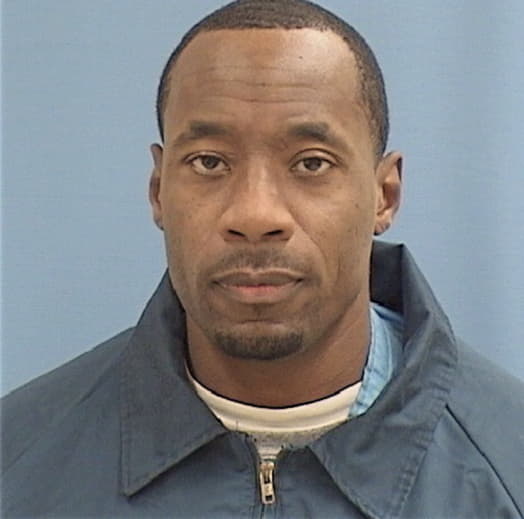 MCCLORE, ANTWONE, IL