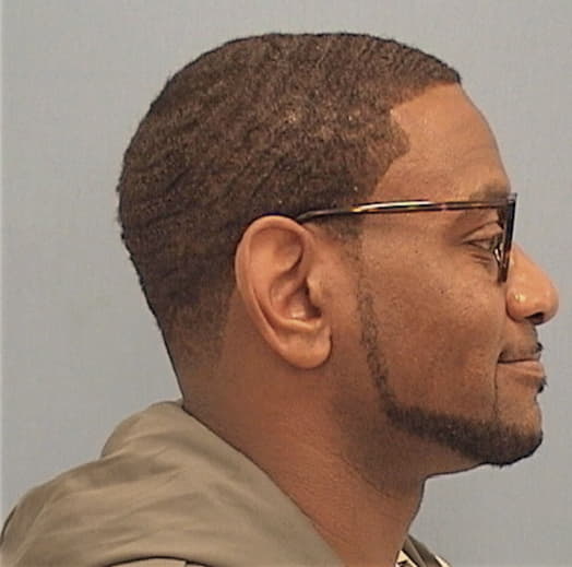 LINNEAR, RODRICK R., Lake County  IL