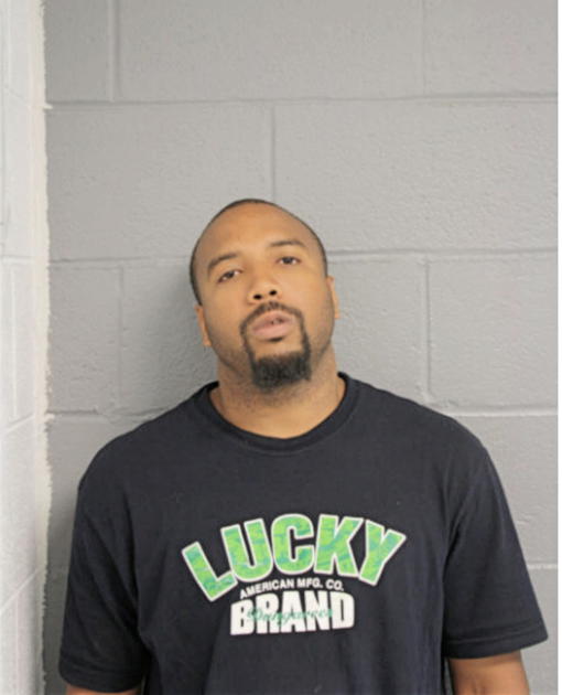 TARVIS D JACKSON, Cook County, Illinois
