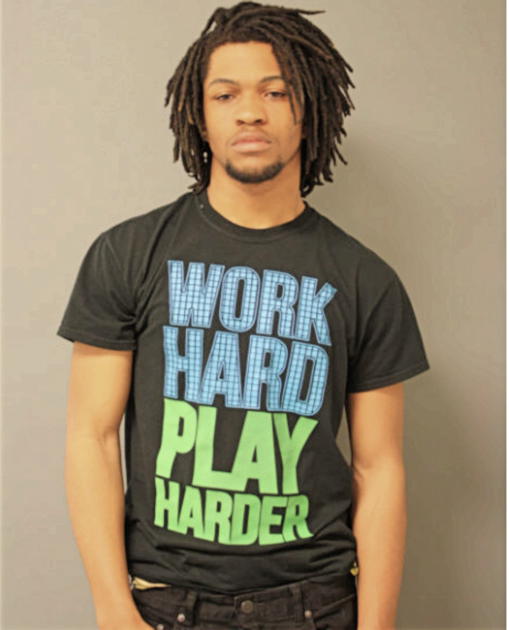 LADARIUS C BELL, Cook County, Illinois