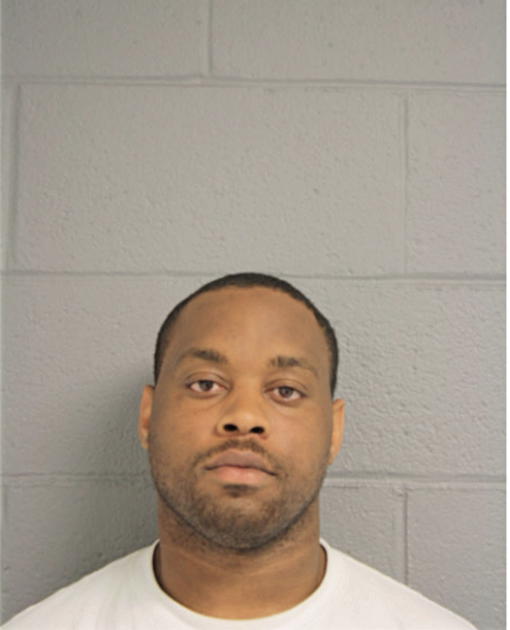 TRAVON E WHITE, Cook County, Illinois