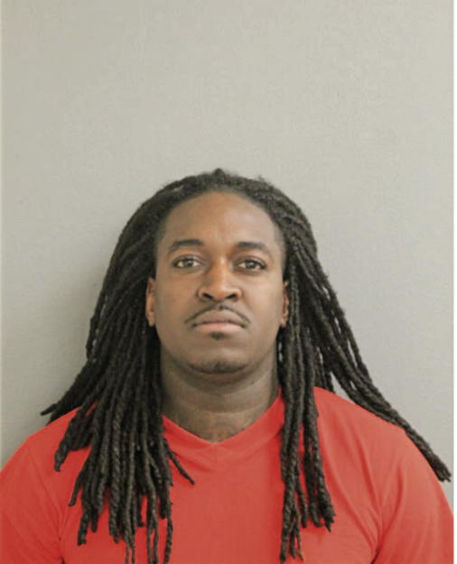 LARELL E PITTMAN, Cook County, Illinois