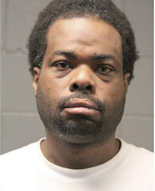 ROGER E BARNES, Cook County, Illinois