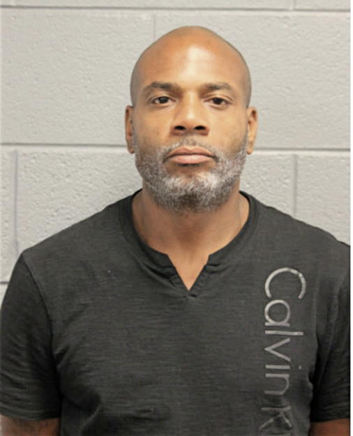KELLY D HAYES, Cook County, Illinois