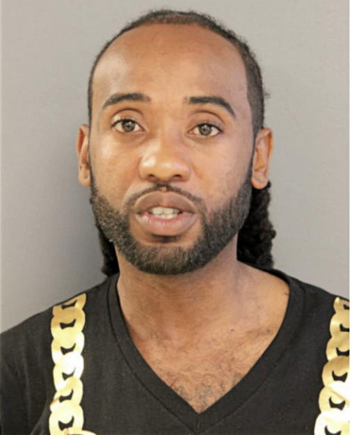 ANTONIO D ROBERTS, Cook County, Illinois