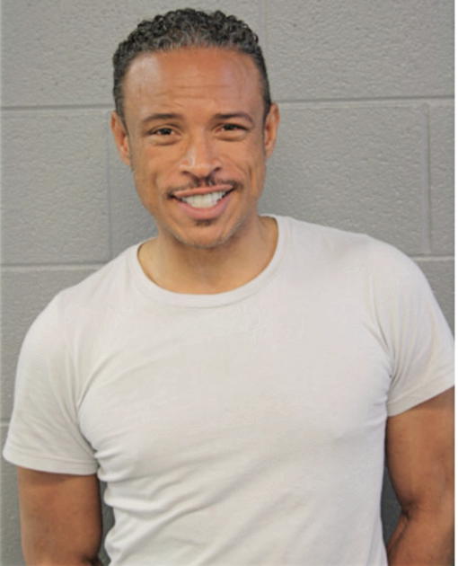 TONY L LARAVIERE, Cook County, Illinois