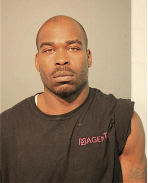 MARQUELLE D WILLIAMS, Cook County, Illinois