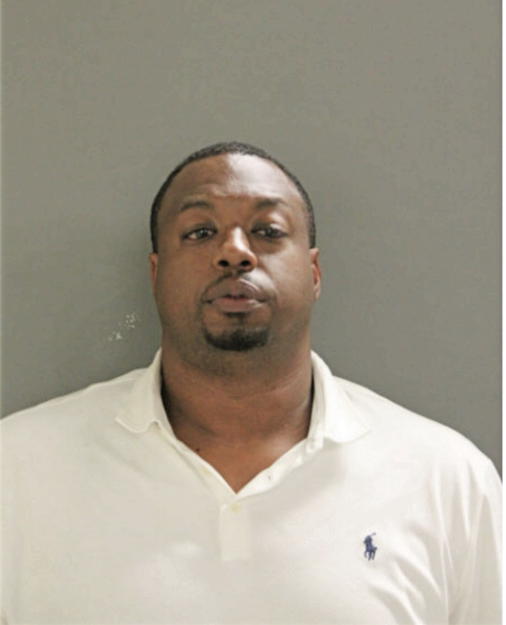 TRAVIS J LEE, Cook County, Illinois