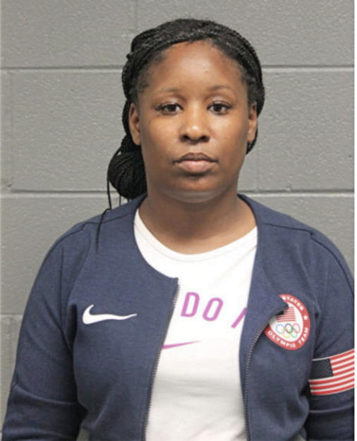LATASHA E CARVER, Cook County, Illinois