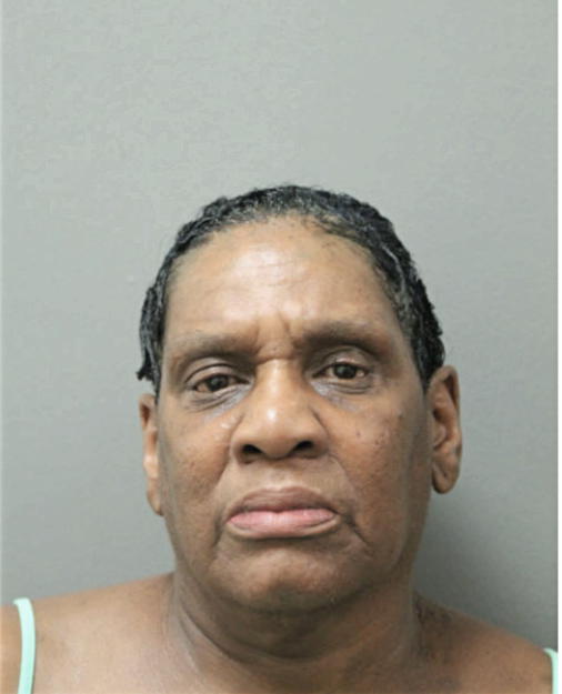 YVONNE SAUNDERS, Cook County, Illinois