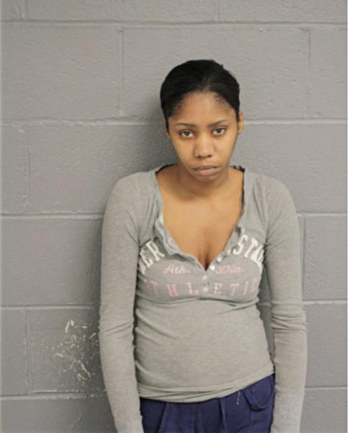 ROSCHELLE S HOWARD, Cook County, Illinois