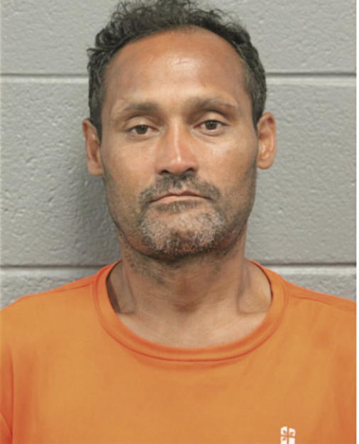 ROBERTO HERNANDEZ, Cook County, Illinois