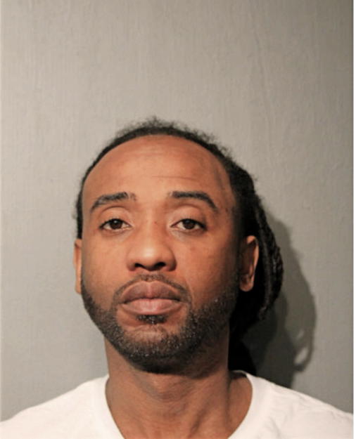 ANTONIO D ROBERTS, Cook County, Illinois